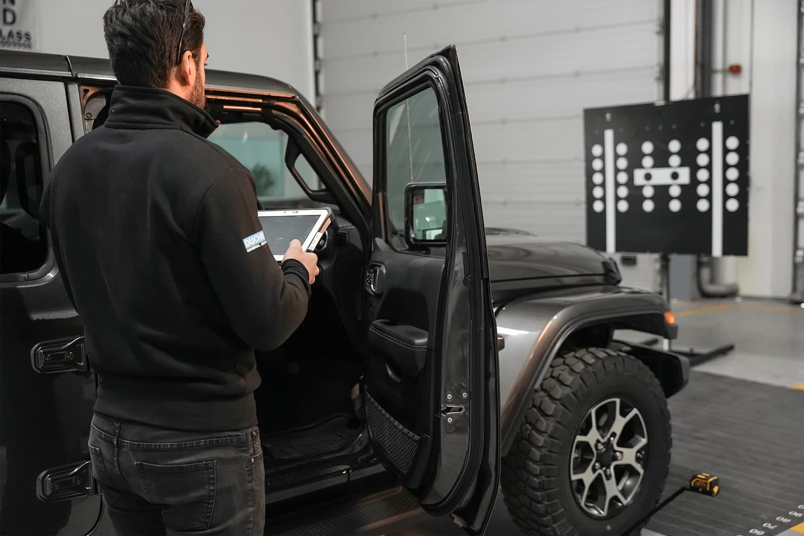Fast and Accurate Adas Calibration for Body Shops Solutions
