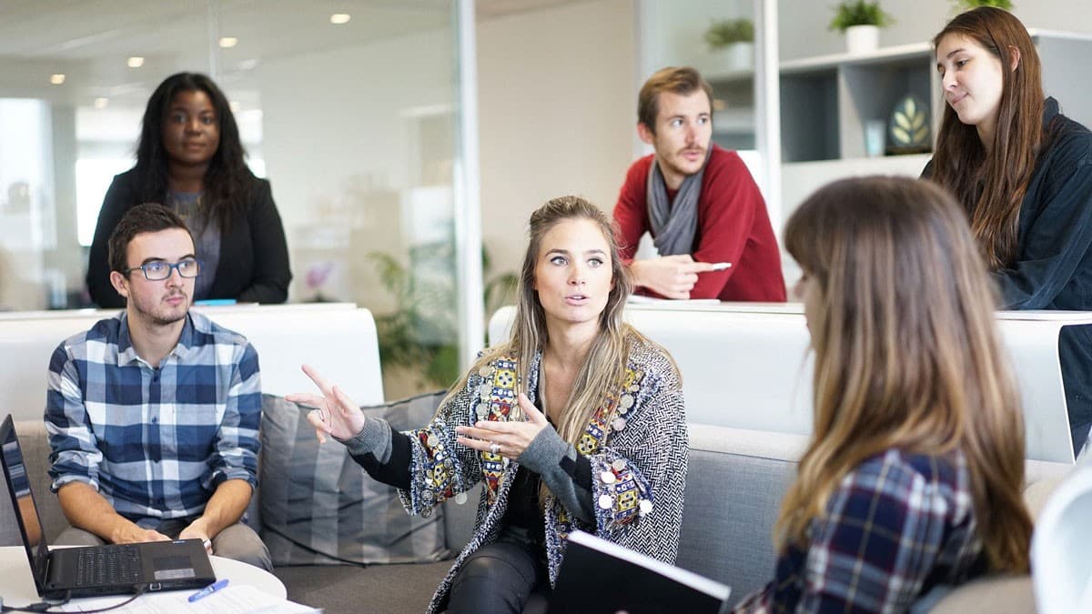 Tools and Tactics for Early-Stage Startup Visibility