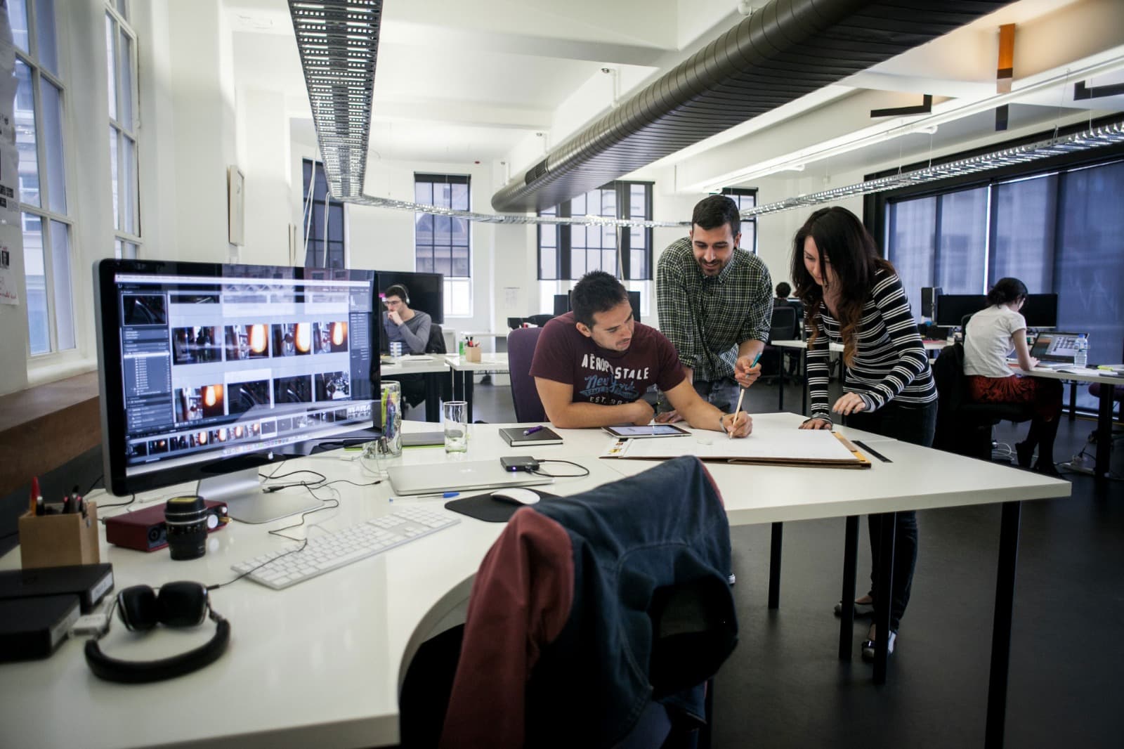 Fractional CMO Jobs: Connecting Leaders With Scaling Businesses