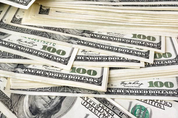 Buy USD Instantly with Secure Currency Exchange
