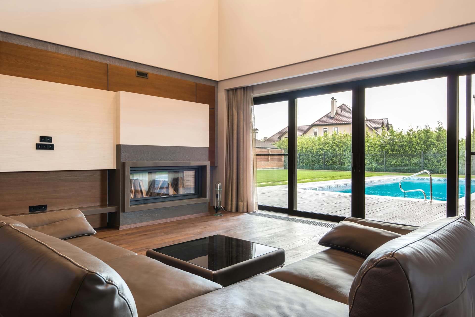 Coastal Cabana: A Lifestyle of Relaxation and Refinement