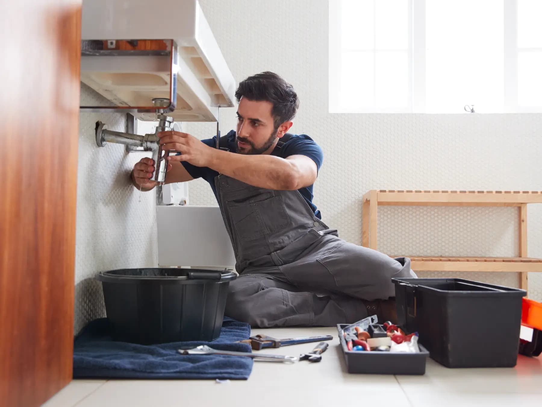 Comparing DIY vs Professional Plumber Chapel Hill Services