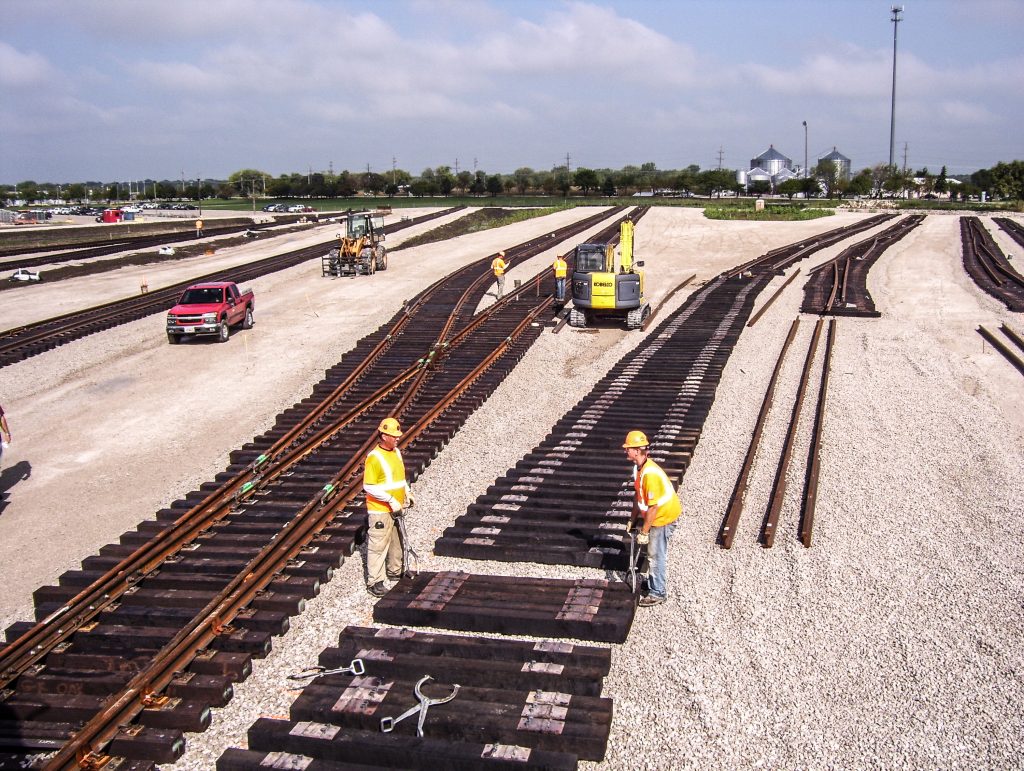 Swift and Reliable Emergency RailroadRepair Services to Minimize Downtime
